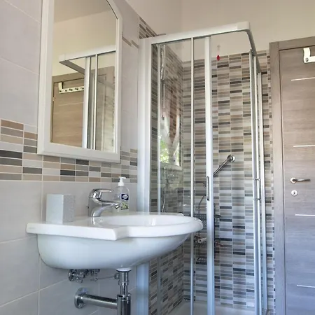 Azure Bay Retreat Apartamento *
